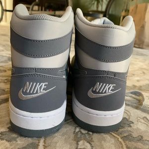 Men’s Nike High Top Sneakers